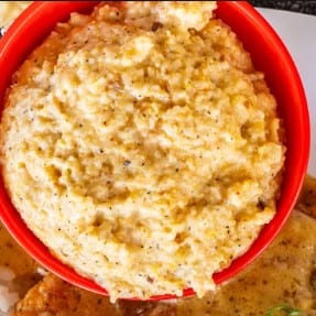 Tasso and gouda cheese grits.