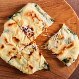 Cheese Naan