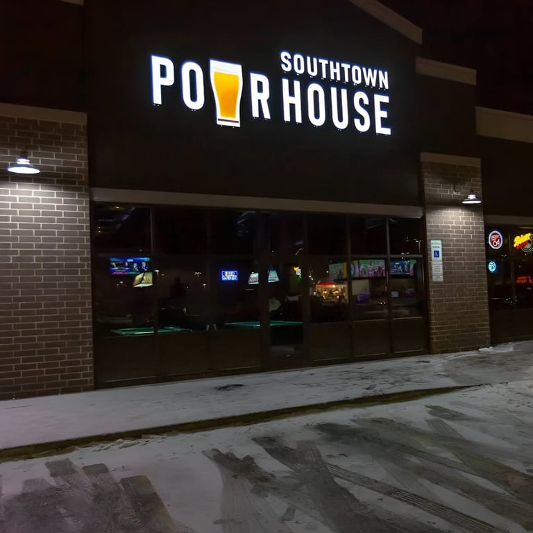 Welcome to SouthTown PourHouse