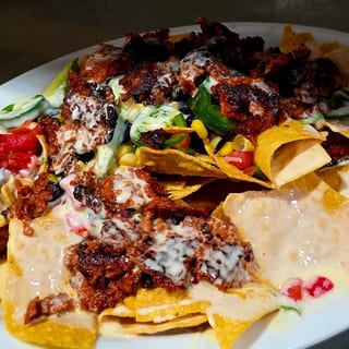 HOUSE NACHOS