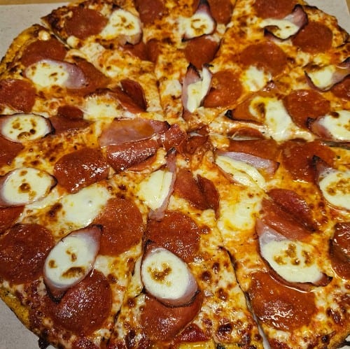 Three Toppings Pie (10").