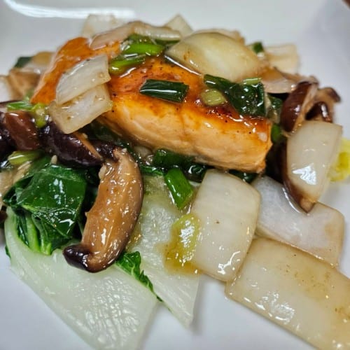 Broiled Filet of Salmon.