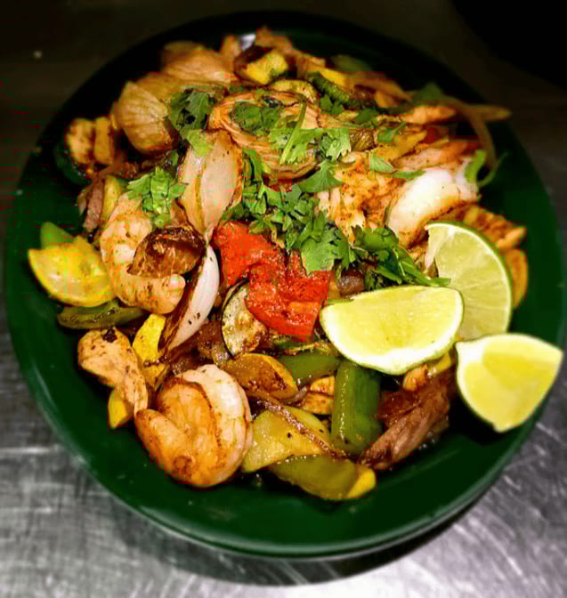 SIGNATURE MIXED GRILL*.