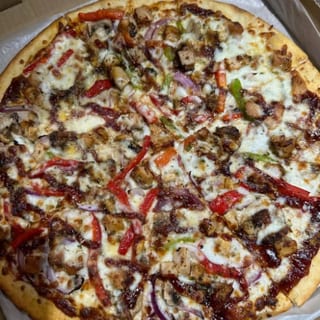 PIZZA CHICKEN BBQ