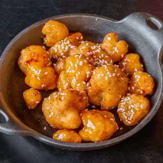 Sweet Chili Cauliflower Bites