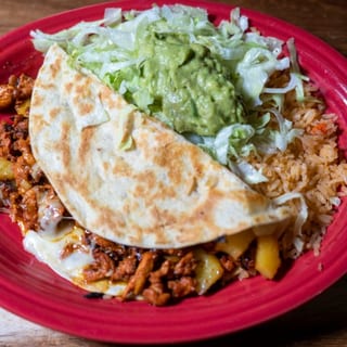 Quesadilla Al Pastor