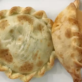Spinach & Ricotta Cheese Empanada