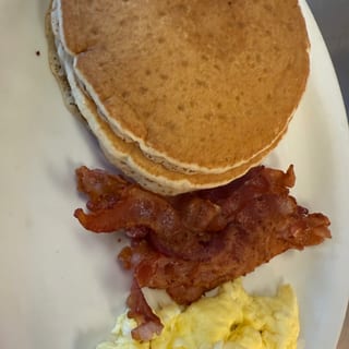 ***Regular Pancakes***