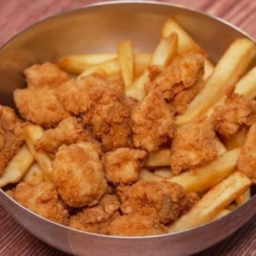 Chicharron De Pollo.