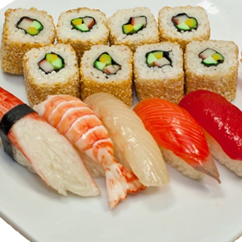 Nigiri & Sushi Combo.
