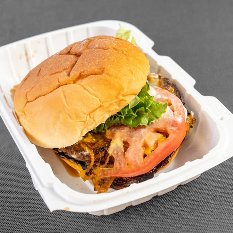 Acai Bowl: A Refreshing Hawaiian Breakfast Option