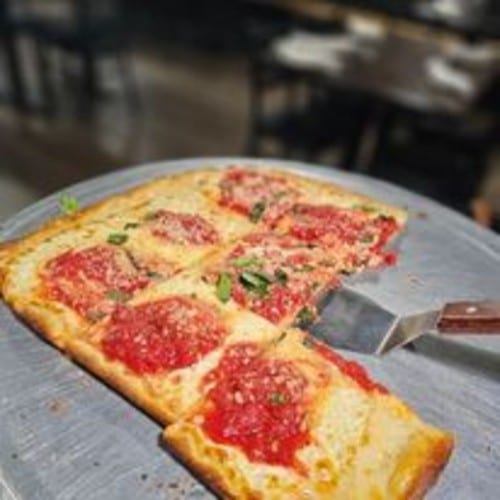 Nonna Grande Thin Square Pie.