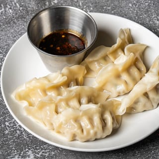 D1. Homemade Steamed Pork Dumpling (6 pcs)