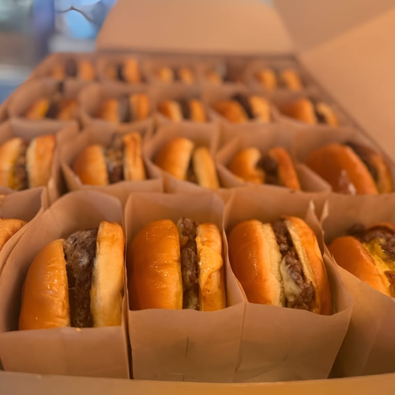 Catering by Made Burgers – Bring the Grill to You