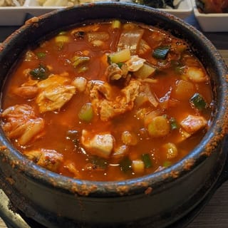 T14. Bibimbap Soft Tofu Combo