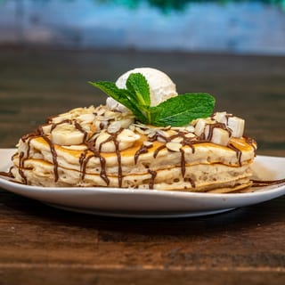 Nutella Almond Banana Pancake