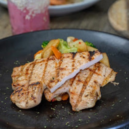 Filete De Pollo a La Parilla.