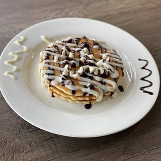 Black and White Pancake (3)