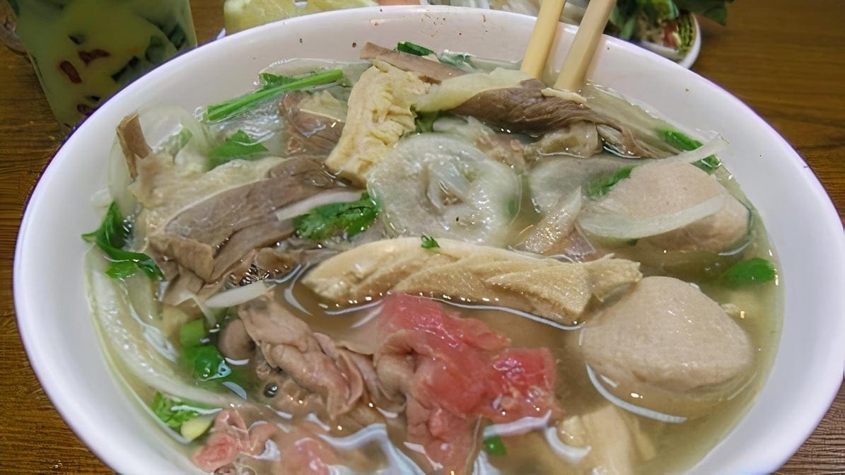 Pho Combination - Pho Dac Biet.