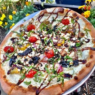 Chicken Caprese Pizza