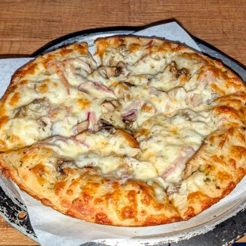 Pizza (Small - 4 Slices).