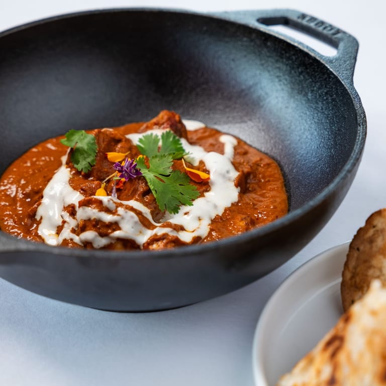 Butter "Makhni" Chicken or Tofu