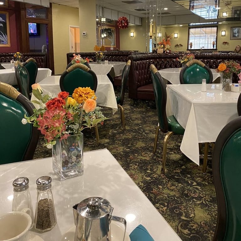 Welcome to Effie's: A New Chapter