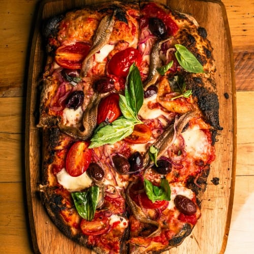 Italiana Pizza (1 Ft. Pala).