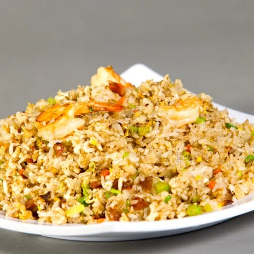 R11. Cơm Chien / 杨州炒饭.