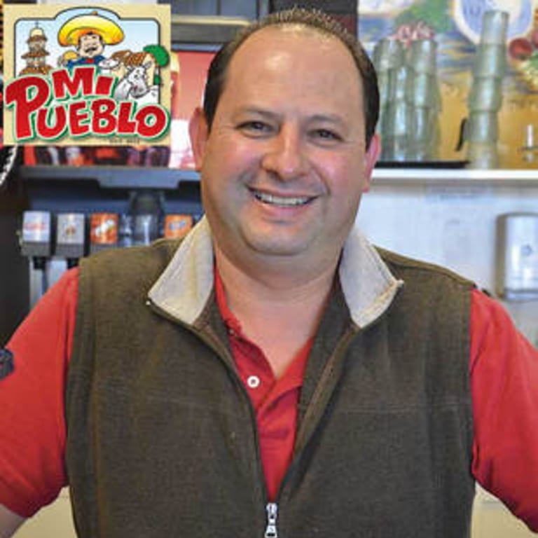  owner & Head Chef: Oscar Alvarez