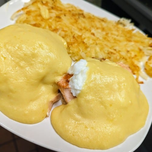 Salmon Benedict.