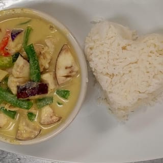 LUNCH SPECIAL - GREEN CURRY