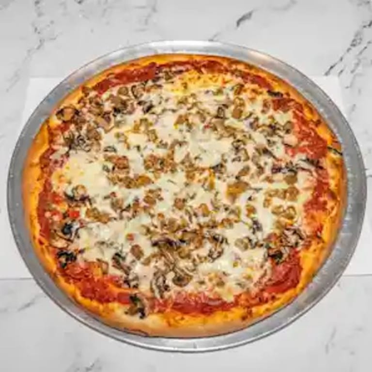 Delicious Lasagna and Italian Favorites