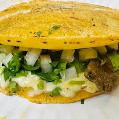 Suadero (Shredded Beef) Mulita.