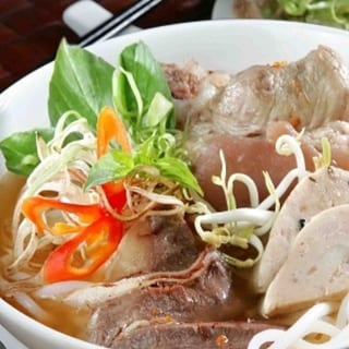 Bun Bo Hue Spicy Beef Soup