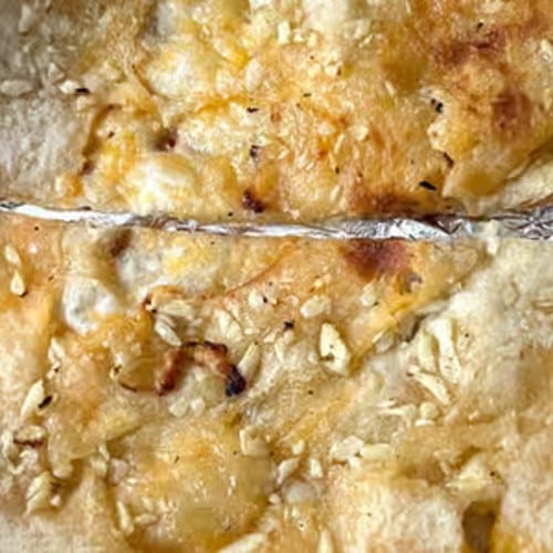 118. Cheese Garlic Naan.