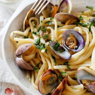 Mussels w/ Pasta - Family Style Take-Out Specials 