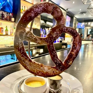 Hot Pretzel