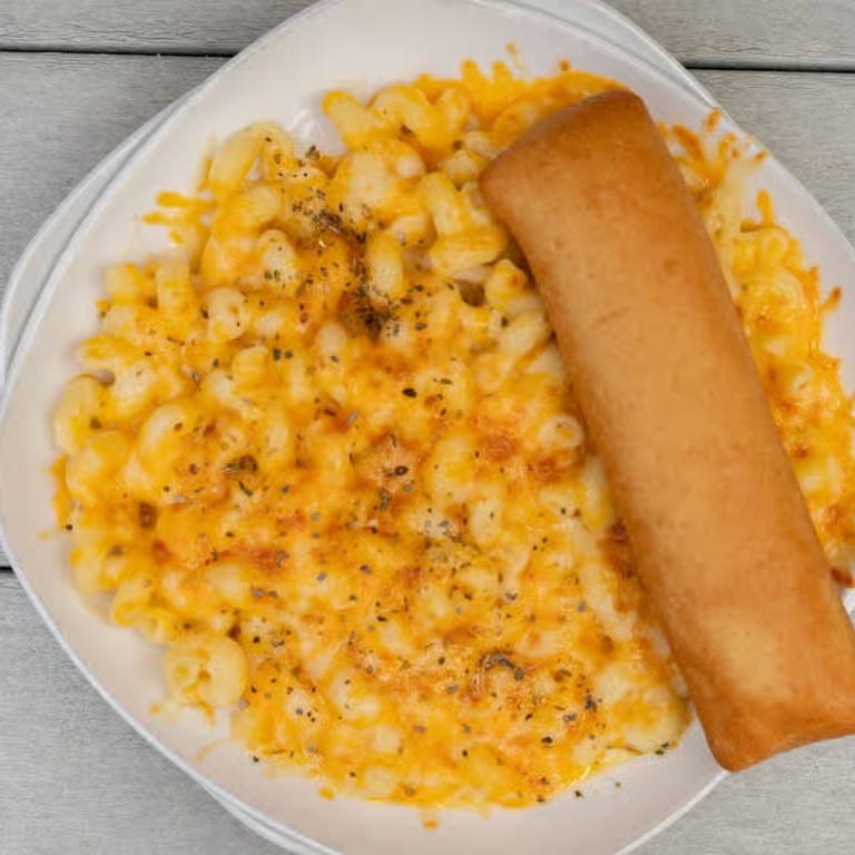 Signature Creamy Mac & Cheese.