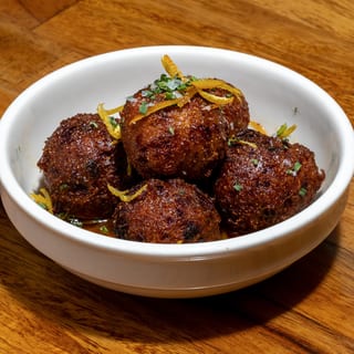 Jalapeño-Cheddar Hush Puppies (veg)