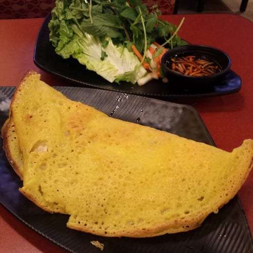 6. Banh Xeo / Sizzling Crepe.