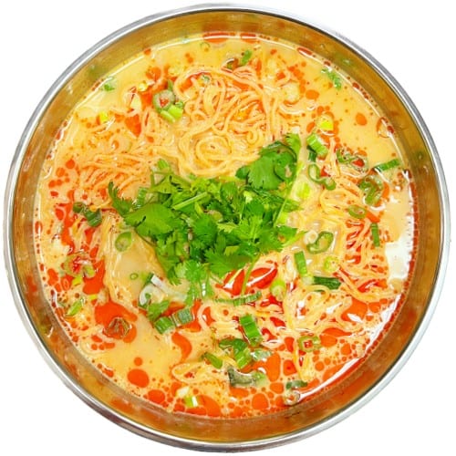 NS-2. Coconut Milk (Tom Kah) Beef with Egg Noodle Soup.