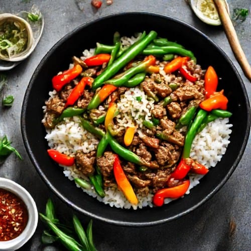 C15. StirFry Lemongrass Beef w/ Rice (Com Bo Xao Xa).