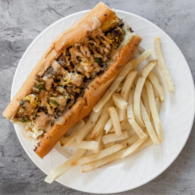 Delicious Chicken and Waffles: A Brunch Favorite