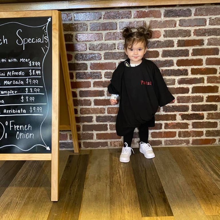 Visit Us Today! 🍷