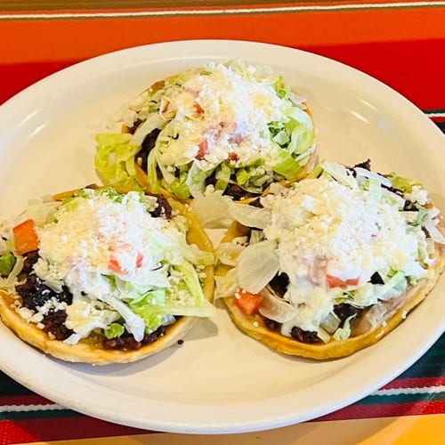 Sopes (3).