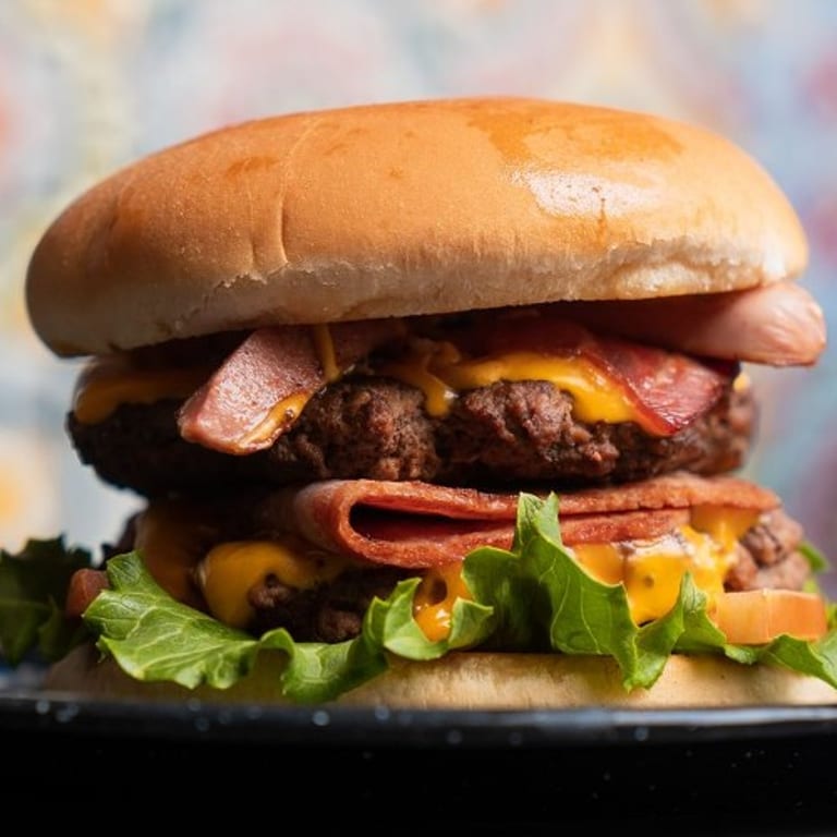 Blue Cheese Burger: A Savory Classic