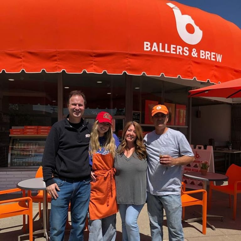 Crafting Community and Good Vibes