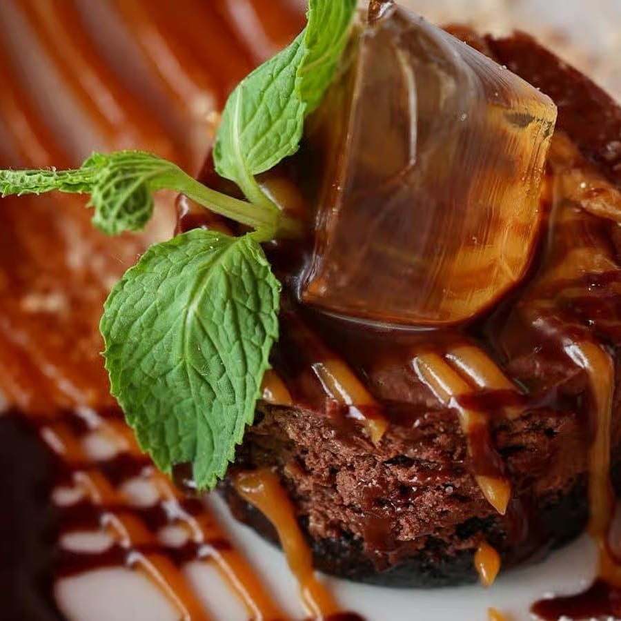 Chocolate mini cheesecake.