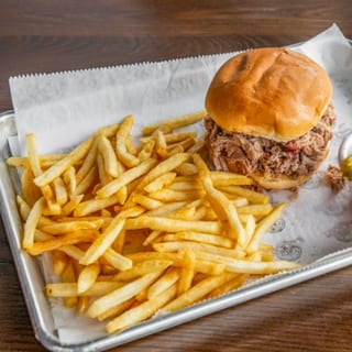 Pulled Pork Sandwich (With 1 Side)